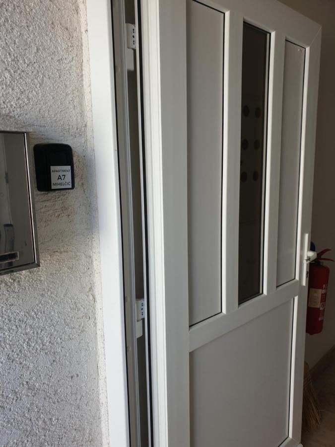 Apartman A7 نجيفيش المظهر الخارجي الصورة